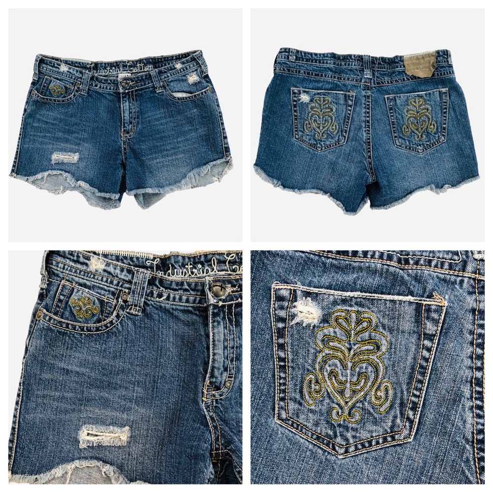 Y2K Industrial Cotton Frayed Hem Jean Shorts 100% cotton embroidered Size Jrs 13
